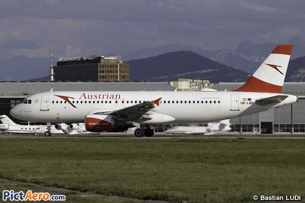 Airbus A320-214 (Austrian Airlines)