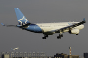 Airbus A330-243 (C-GTSR) Airbus A330-243 (C-GTSR)