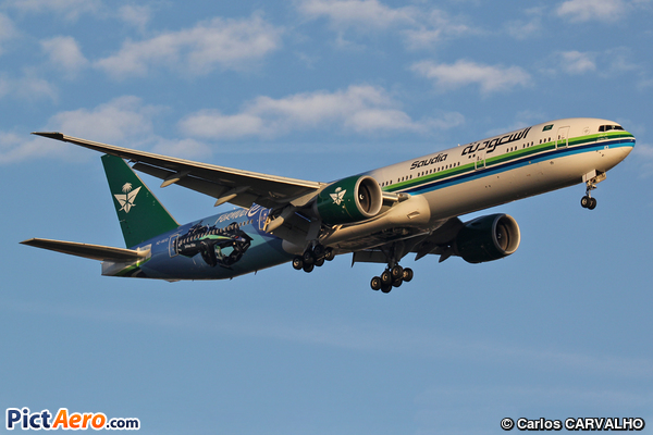 Boeing 777-368ER (Saudi Arabian Airlines) Boeing 777-368ER (Saudi Arabian Airlines)