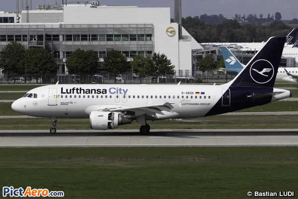 Airbus A319-112 (Lufthansa City Airlines)