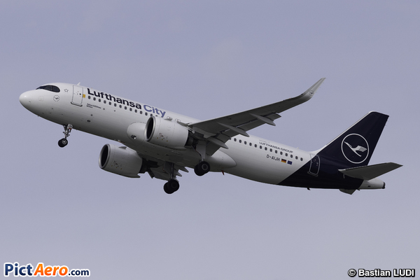 Airbus A320-271N  (Lufthansa City Airlines)