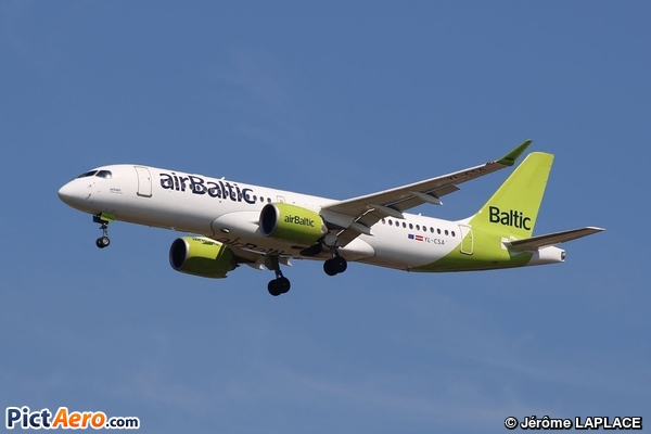 Bombardier CSeries CS300 (Air Baltic)