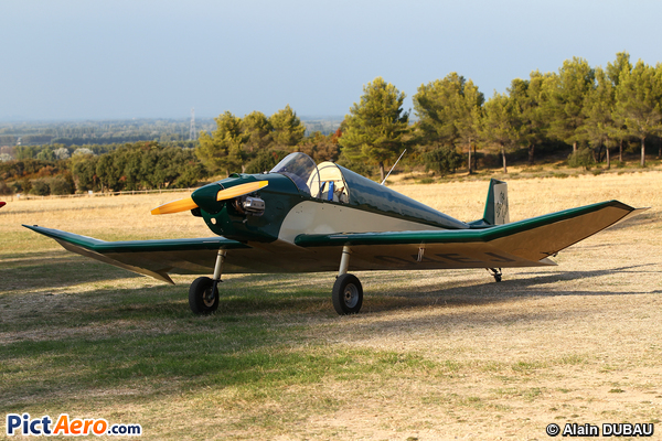 Jodel D-9 Bebe (Private / Privé)