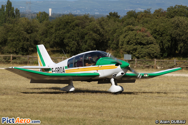 Robin DR400/180 Regent (Les Ailes Roannaises)