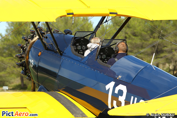 Boeing A75N1 Stearman (Private / Privé)