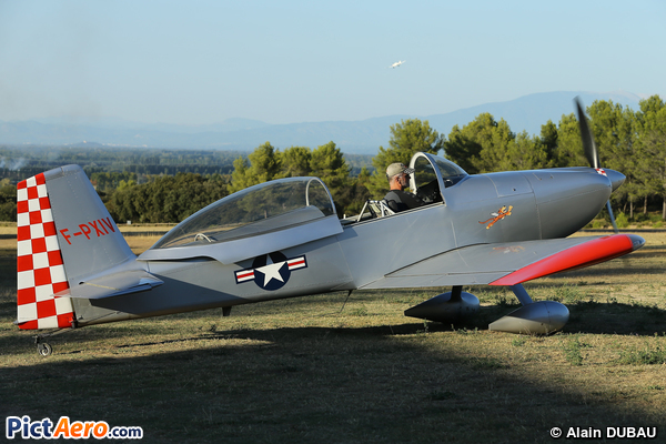 Van's RV-8 (Private / Privé) Van's RV-8 (Private / Privé)