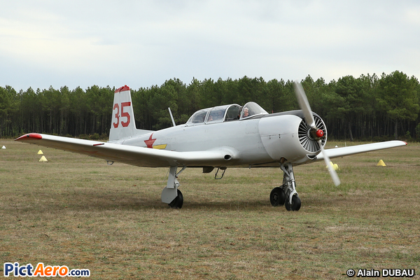 Nanchang CJ-6A (Private / Privé)