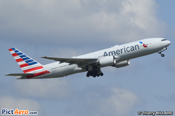 Boeing 777-223(ER) (American Airlines) Boeing 777-223(ER) (American Airlines)