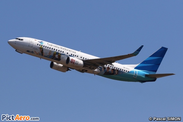 Boeing 737-86N (Garuda Indonesia) Boeing 737-86N (Garuda Indonesia)