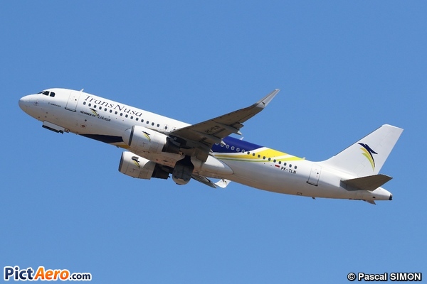 Airbus A320-214 (TransNusa Air Services) Airbus A320-214 (TransNusa Air Services)
