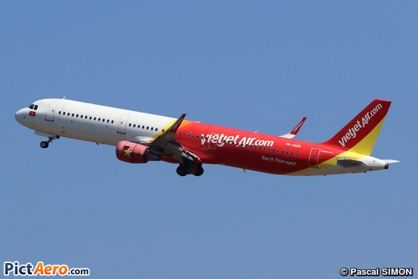 Airbus A321-211 (VietJet Air)