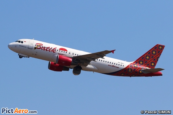Airbus A320-214 (Batik Air) Airbus A320-214 (Batik Air)