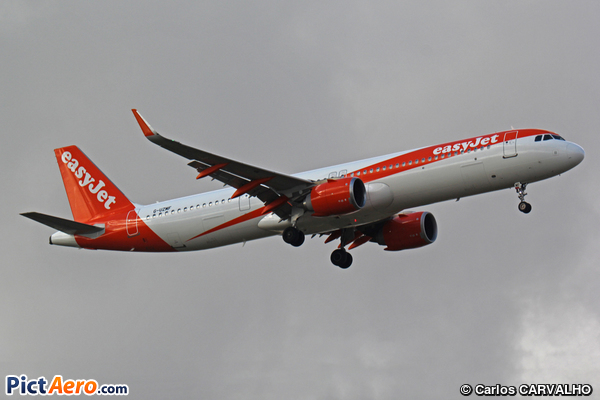 Airbus A321-271NX (easyJet) Airbus A321-271NX (easyJet)