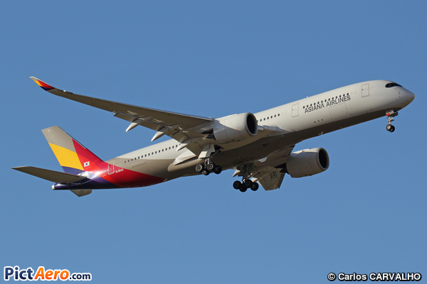 Airbus A350-941 (Asiana Airlines) Airbus A350-941 (Asiana Airlines)