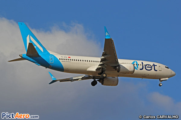 Boeing 737-8 MAX (AJet)