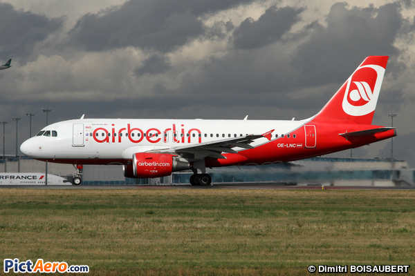 Airbus A319-112 (Air Berlin)