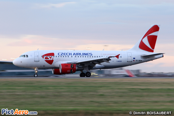 Airbus A319-112 (CSA Czech Airlines) Airbus A319-112 (CSA Czech Airlines)