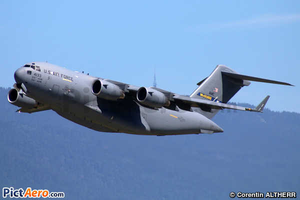Boeing C-17A Globemaster III (United States - US Air Force (USAF))