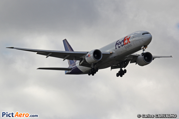 Boeing 777-FS2 (FedEx) Boeing 777-FS2 (FedEx)
