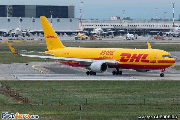 Boeing 767-323(ER)(BDSF) (DHL Cargo) Boeing 767-323(ER)(BDSF) (DHL Cargo)