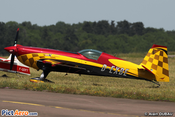 Extra EA-330SC (Private / Privé) Extra EA-330SC (Private / Privé)