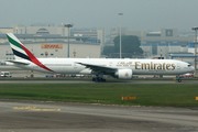 Boeing 777-31HER