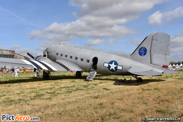 Douglas C-47B Dakota Mk4 (Seine Aviation)
