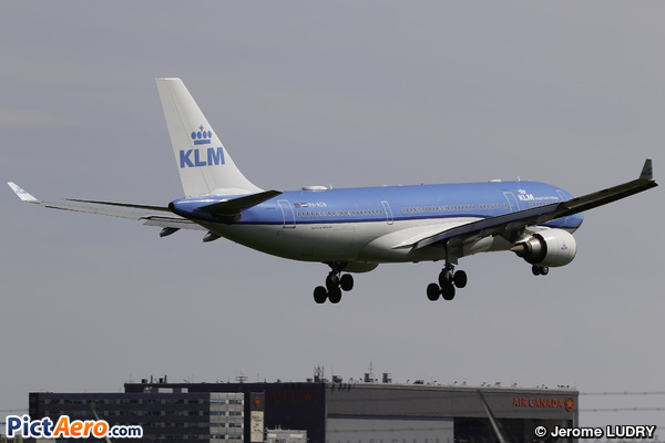 Airbus A330-203 (KLM Royal Dutch Airlines)