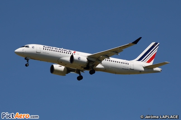 Airbus A220-371  (Air France)