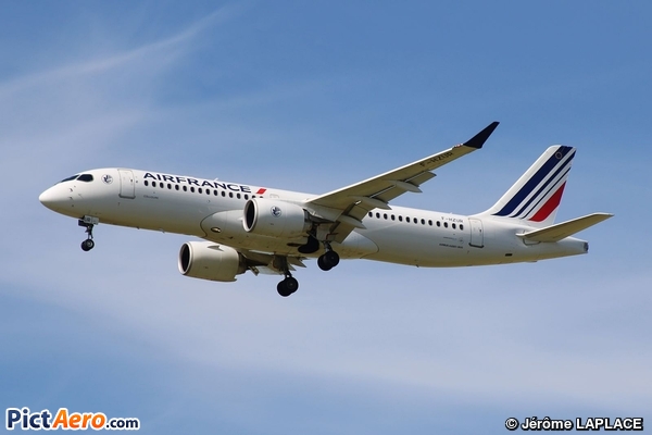 Airbus A220-371 (Air France) Airbus A220-371 (Air France)
