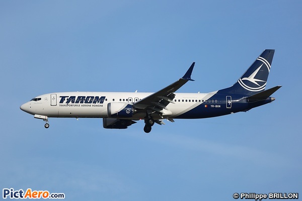 Boeing 737-8 MAX (Tarom - Romanian Air Transport) Boeing 737-8 MAX (Tarom - Romanian Air Transport)