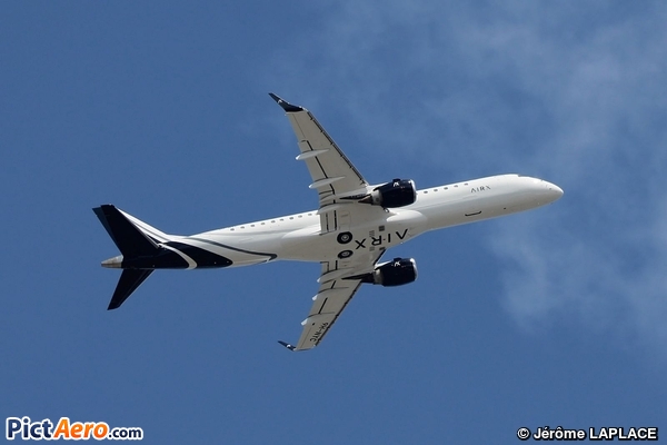 Embraer Lineage 1000 (Air X Charter)