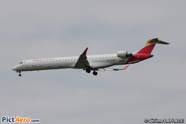 Bombardier CRJ-1000 (Air Nostrum)
