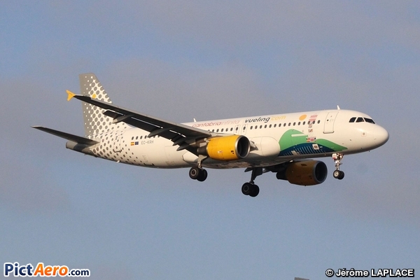 Airbus A320-214 (Vueling)