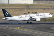 Airbus A320-214 (OO-SNC)