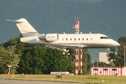 Bombardier CL-600-2B16 Challenger 604 (N372G)