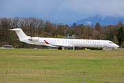 Canadair CL-600-2E25 Regional Jet CRJ-1000 (EC-MOX)