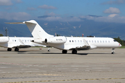 Bombardier BD-700 1A10 Global Express XRS (M-OONL)
