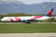 Boeing 767-432/ER (N845MH)
