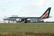 Airbus A320-214 (I-BIKC)