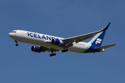 Boeing 767-319(ER) (TF-ISN)